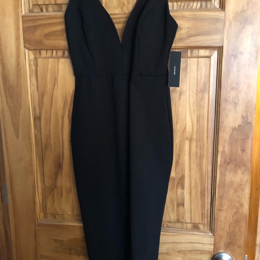Lulus little black dress